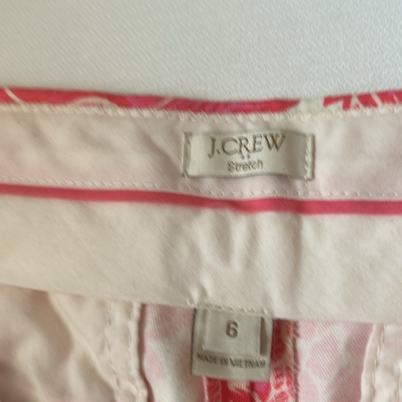 J.Crew Pink and Cream Shorts 100% Cotton . Size 6 - Picture 2 of 3
